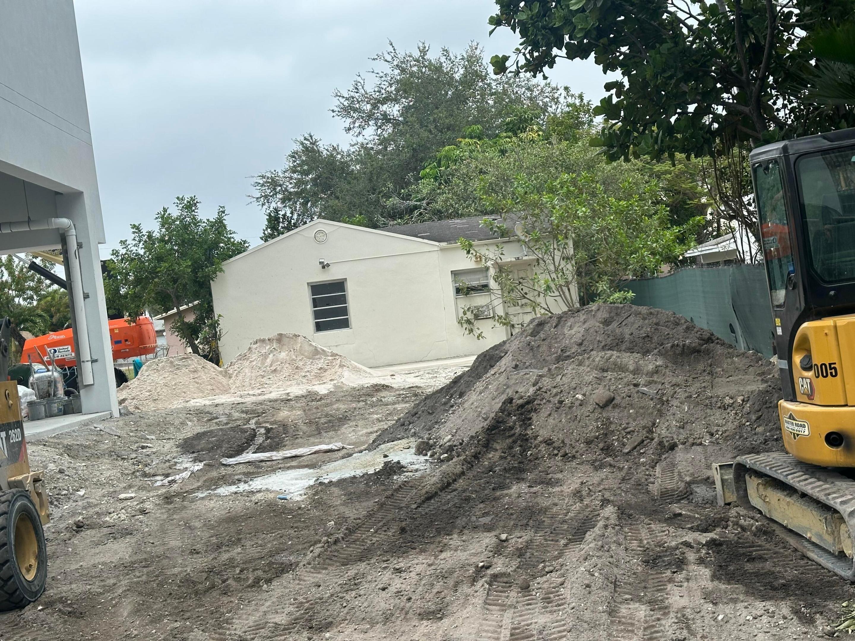 Se 4th St, Hallandale Beach, FL 33009