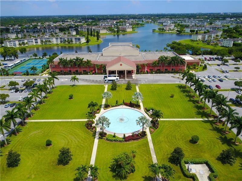 Fanshaw J, Boca Raton, FL 33434