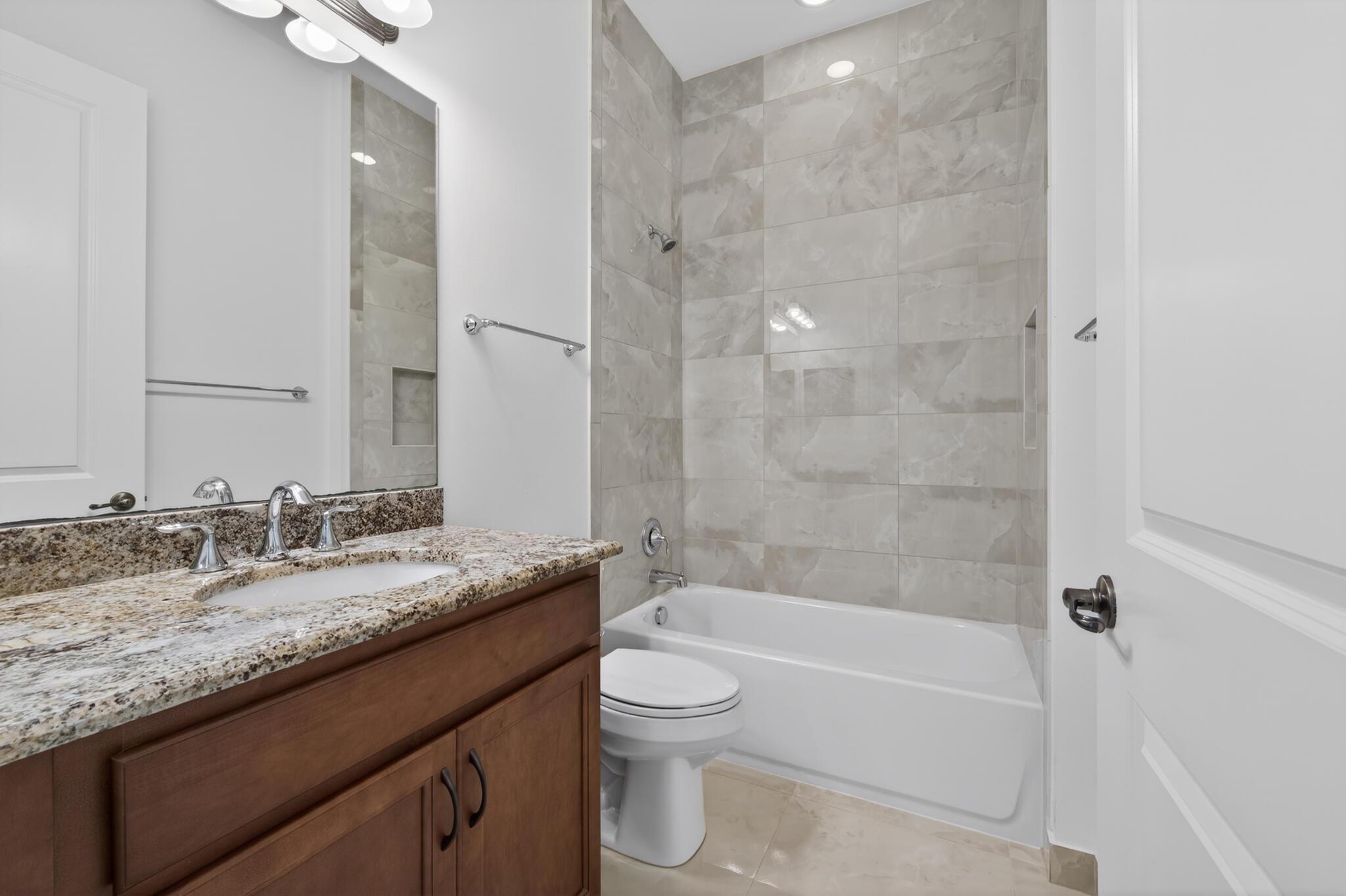 Sw Sandy Bay Cir, Port Saint Lucie, FL 34987