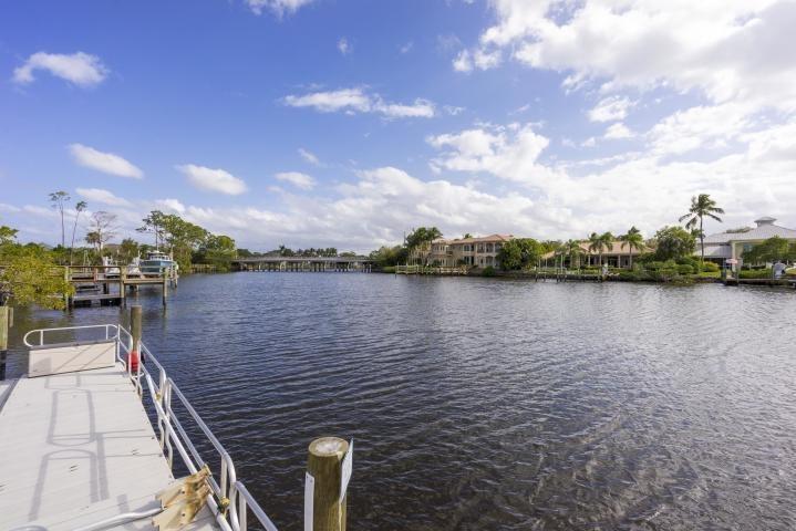 Se Wood Haven Ln, Jupiter, FL 33469