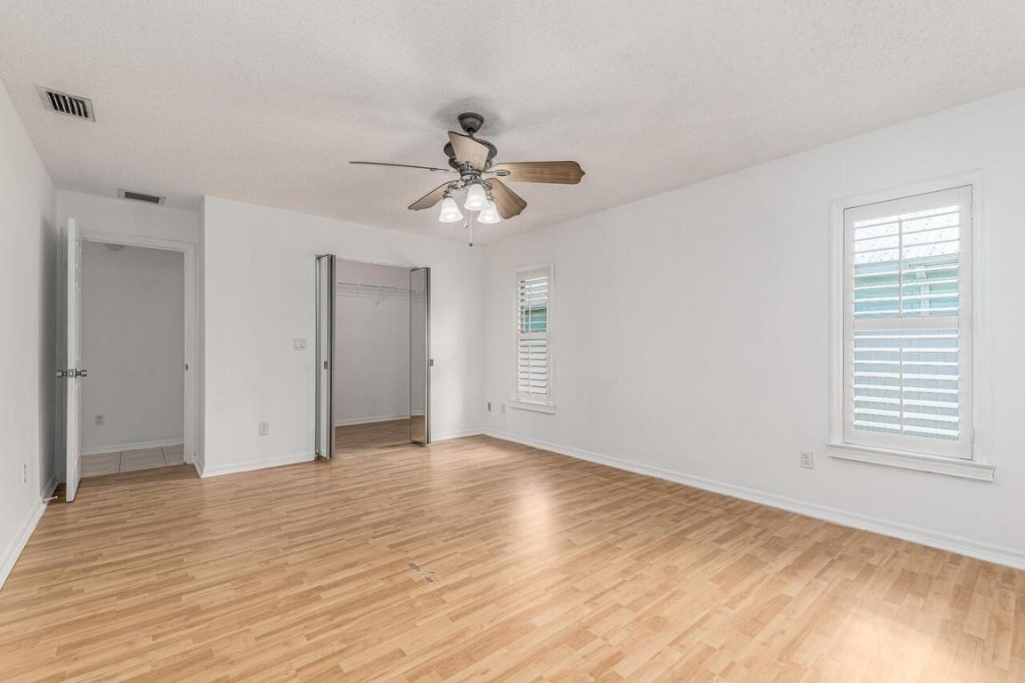 Sw Calmar Ave, Port Saint Lucie, FL 34953