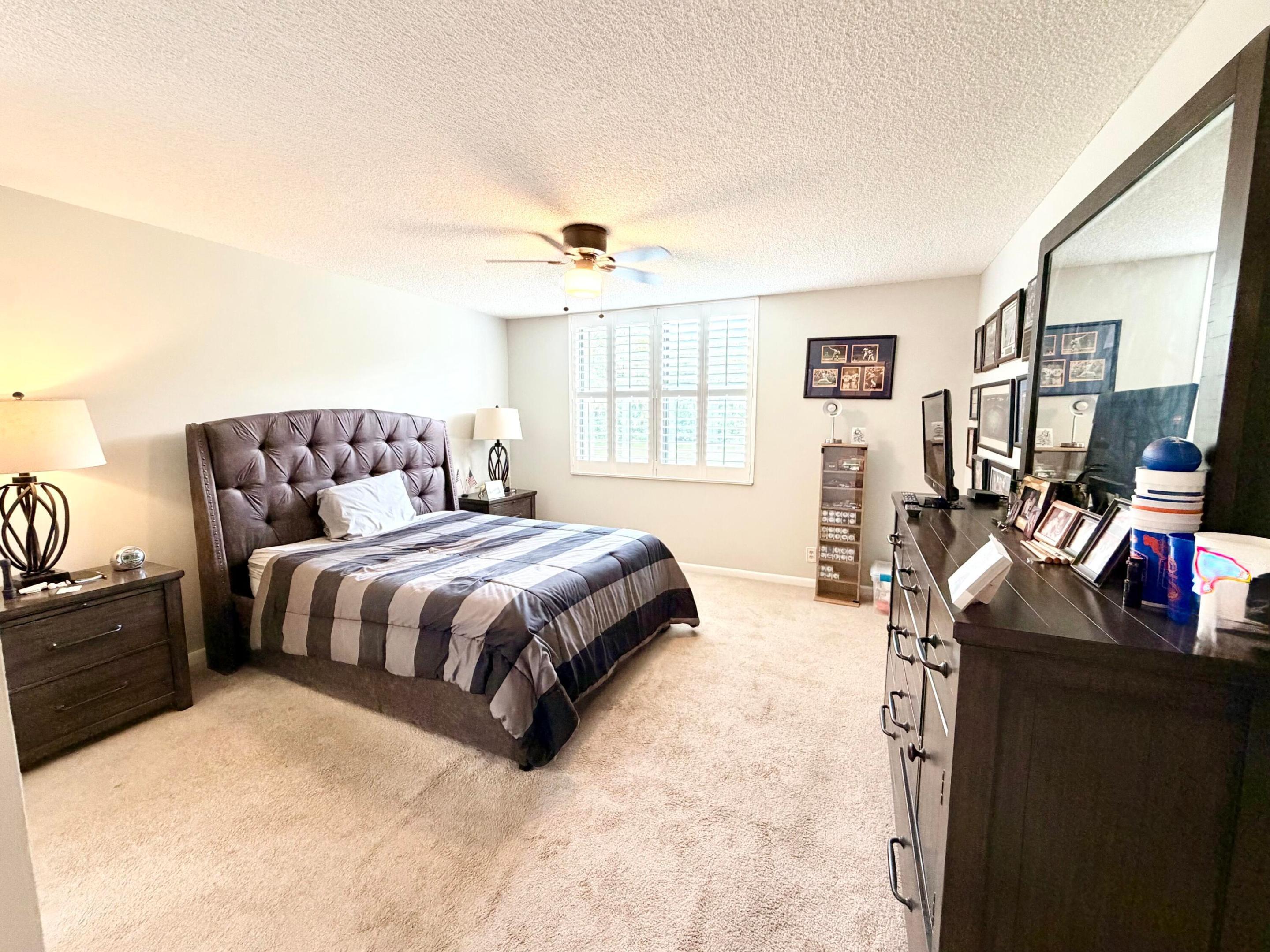 Carambola Cir S, Coconut Creek, FL 33066
