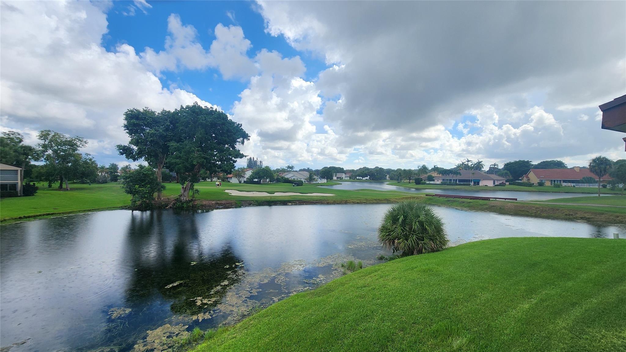 Holly Ct, Tamarac, FL 33321