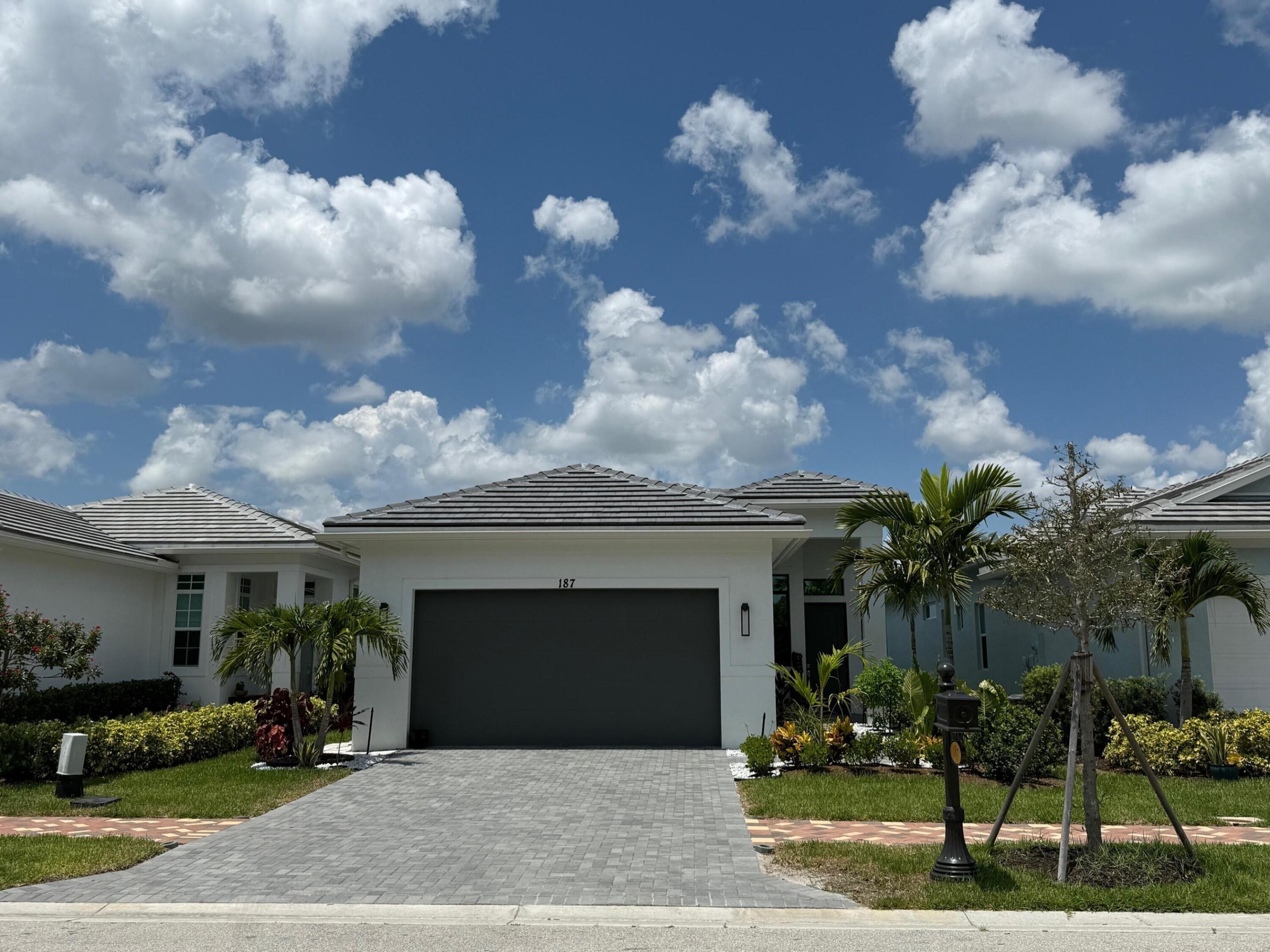 Se Via Sangro, Port Saint Lucie, FL 34952