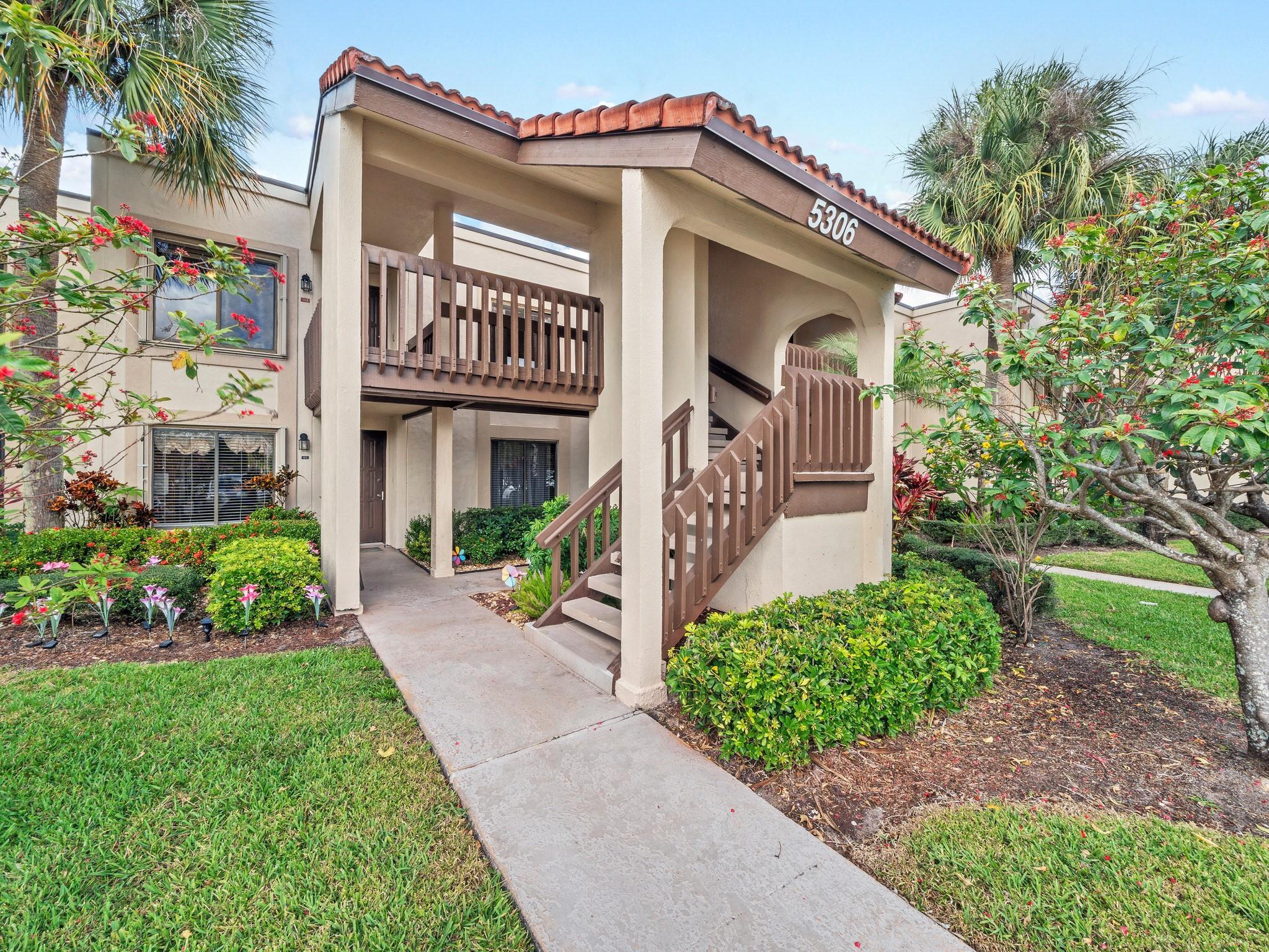 Cedar Lake Dr, Boynton Beach, FL 33437