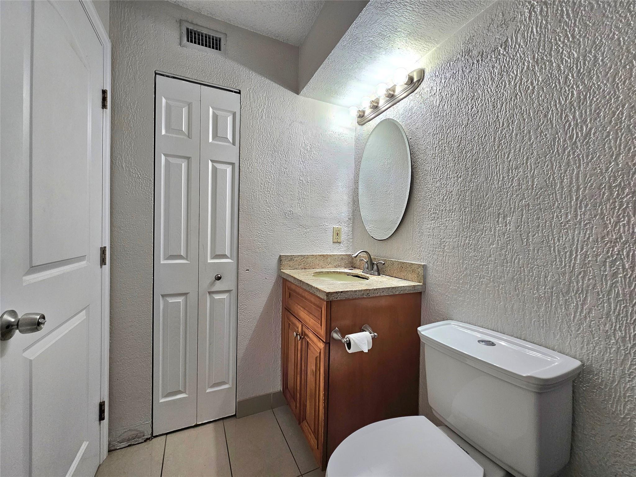Lyons Rd, Coconut Creek, FL 33063