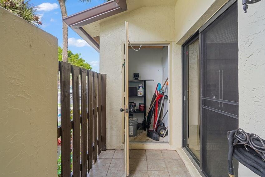 Nw 79th Ave, Tamarac, FL 33321