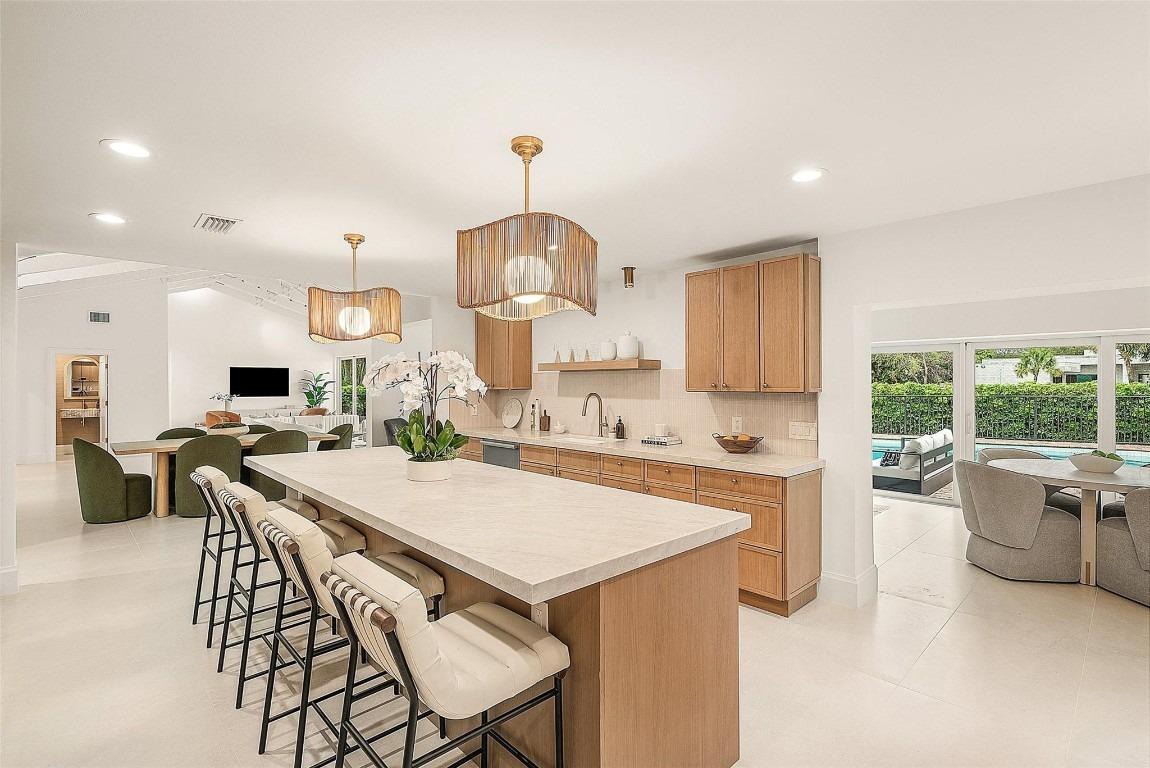 Pineview Cir, Delray Beach, FL 33445