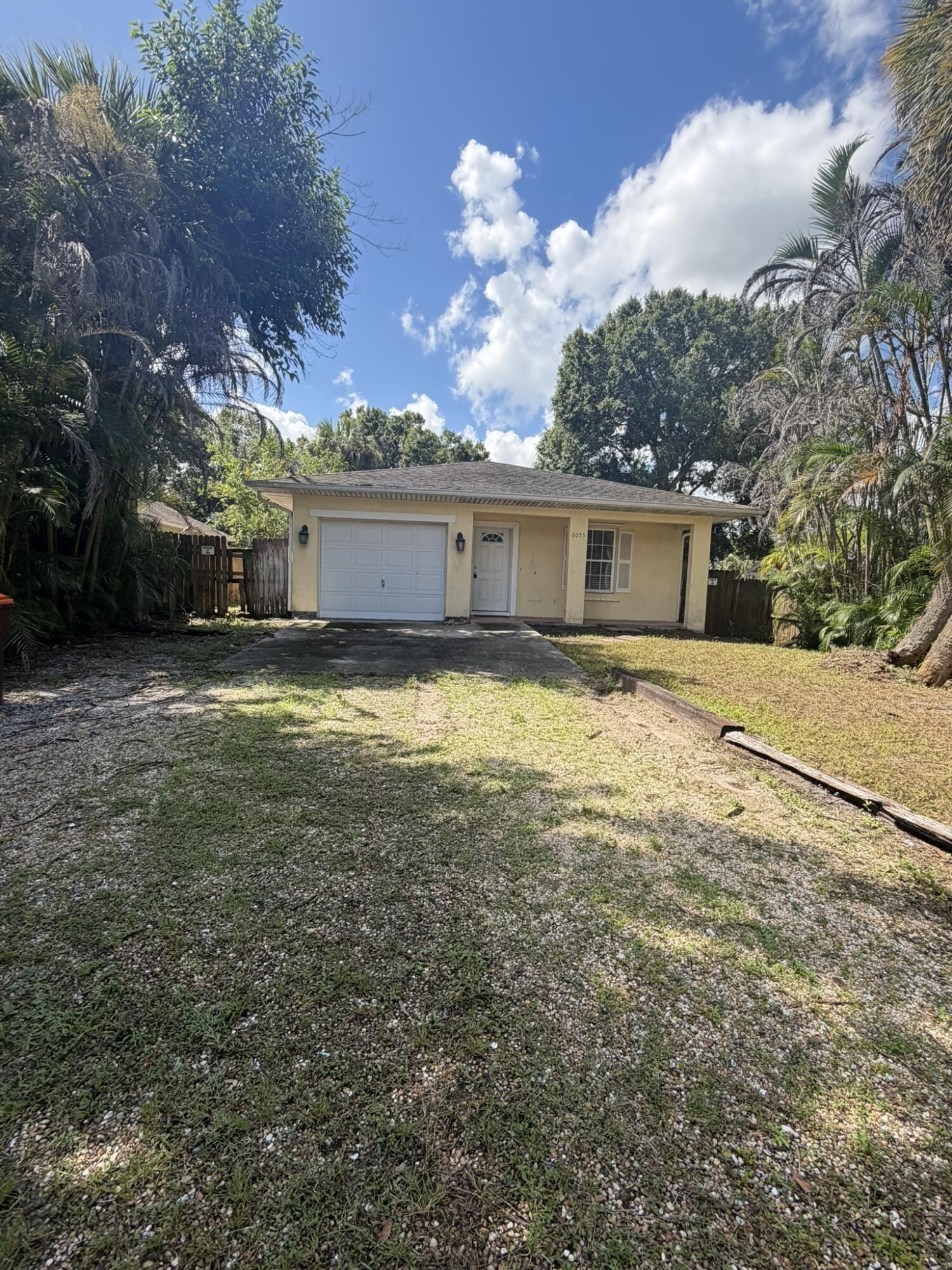 7th Pl, Vero Beach, FL 32968