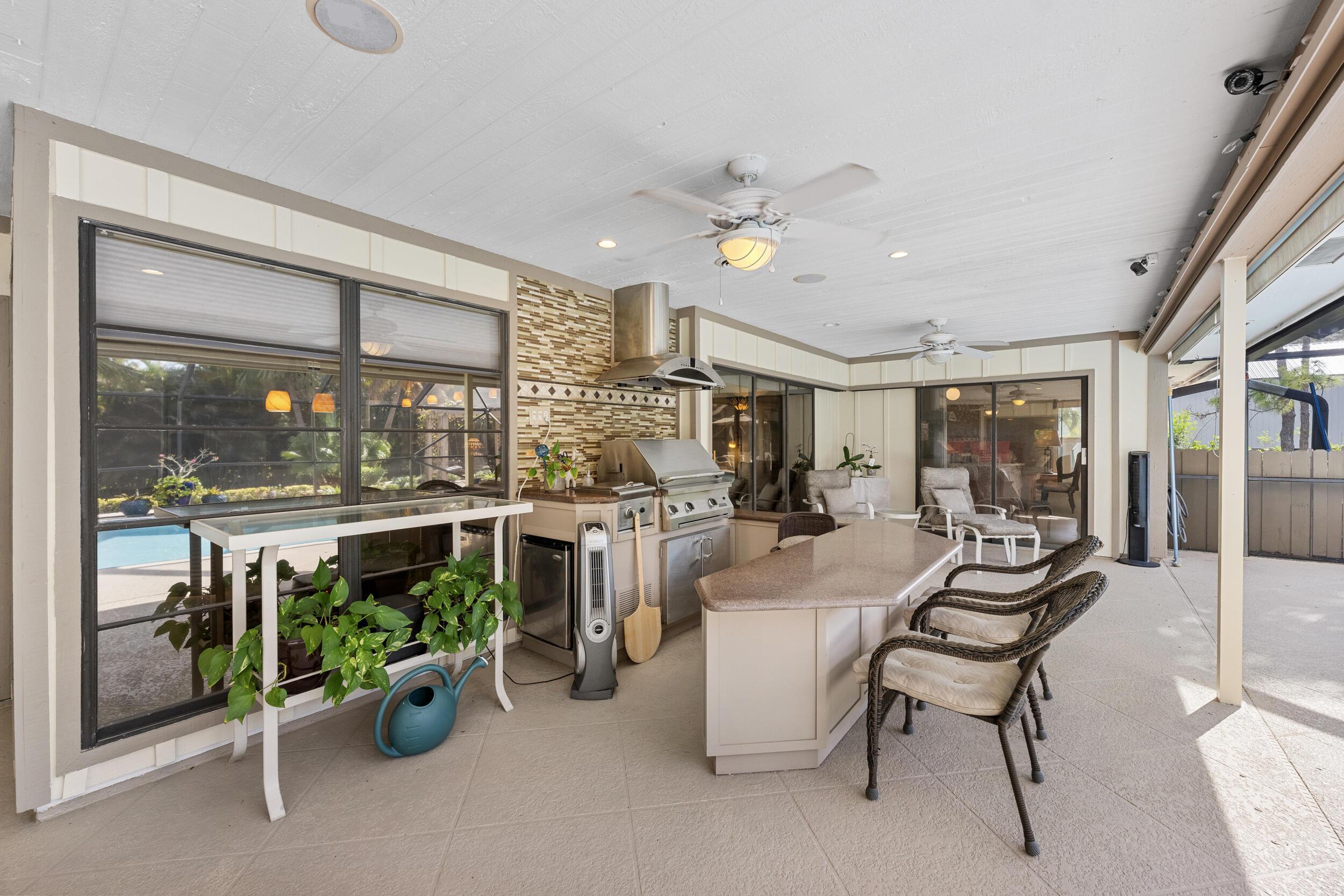 67th Trl N, Palm Beach Gardens, FL 33418