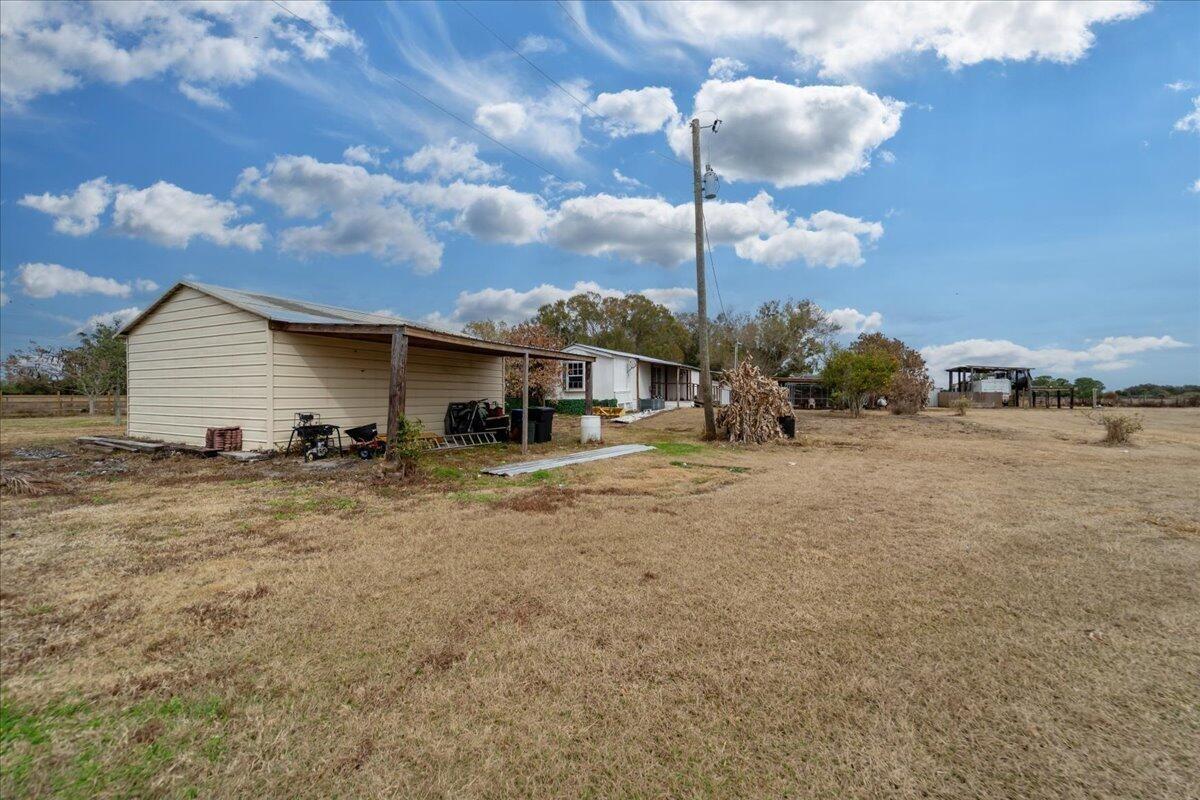 Coffey Rd, Moore Haven, FL 33471