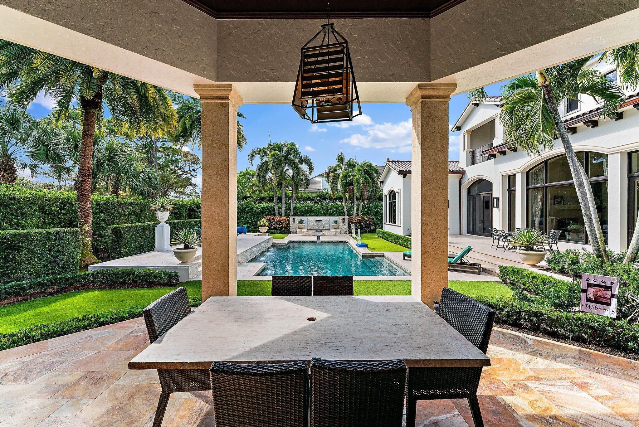W Bears Club Dr, Jupiter, FL 33477