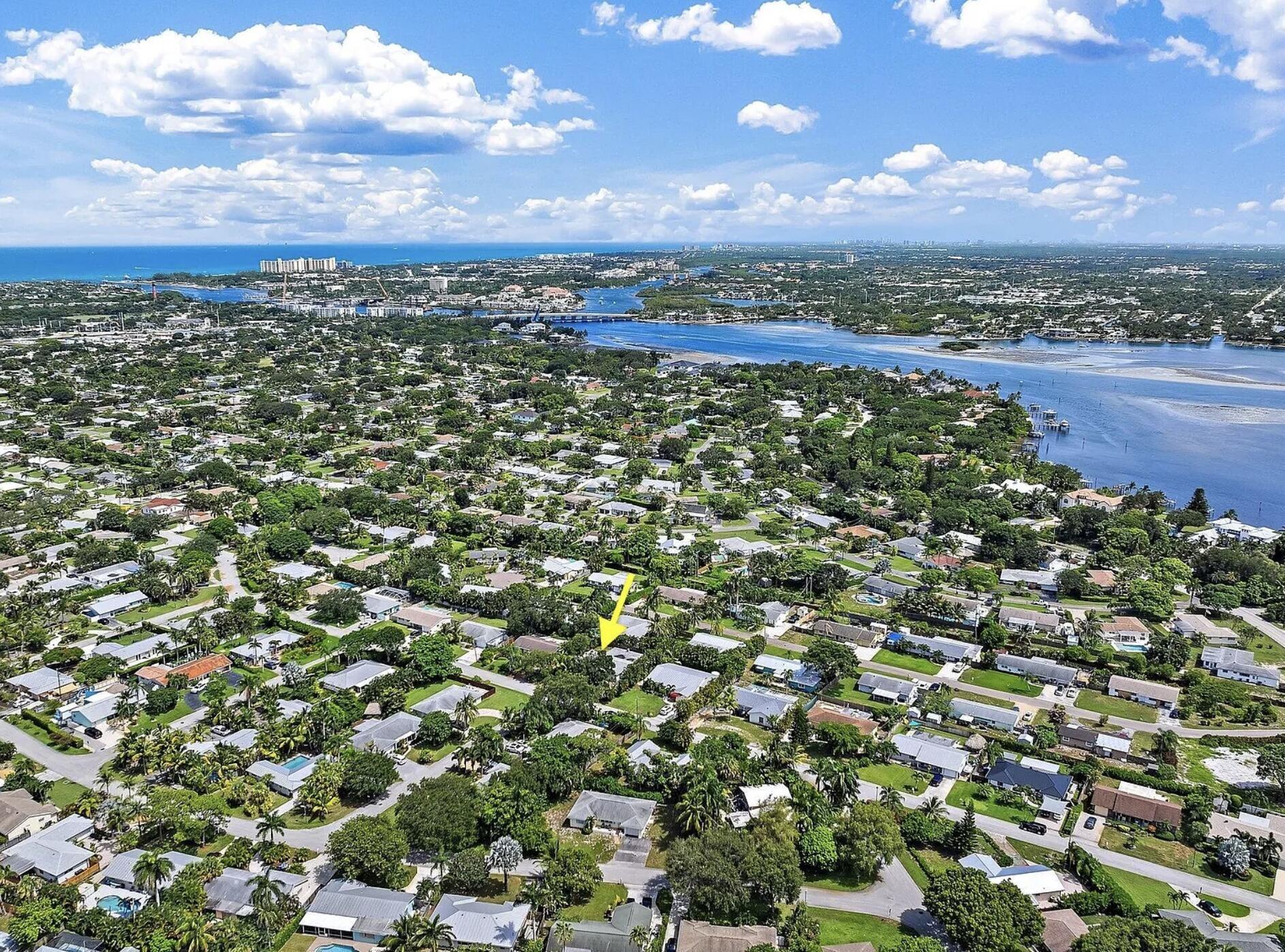 Dover Rd, Jupiter, FL 33469