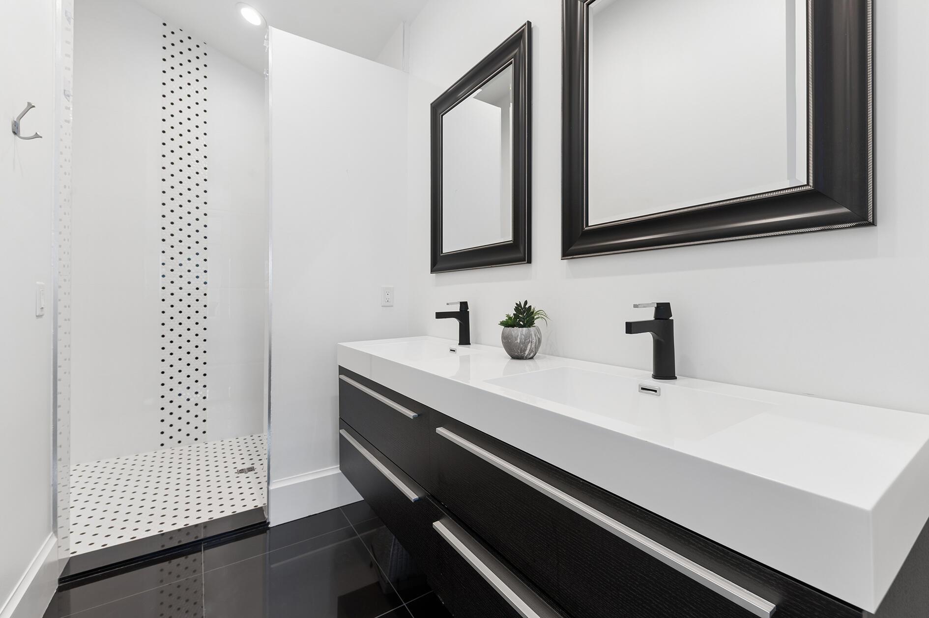 N Lake Dr, Boynton Beach, FL 33436
