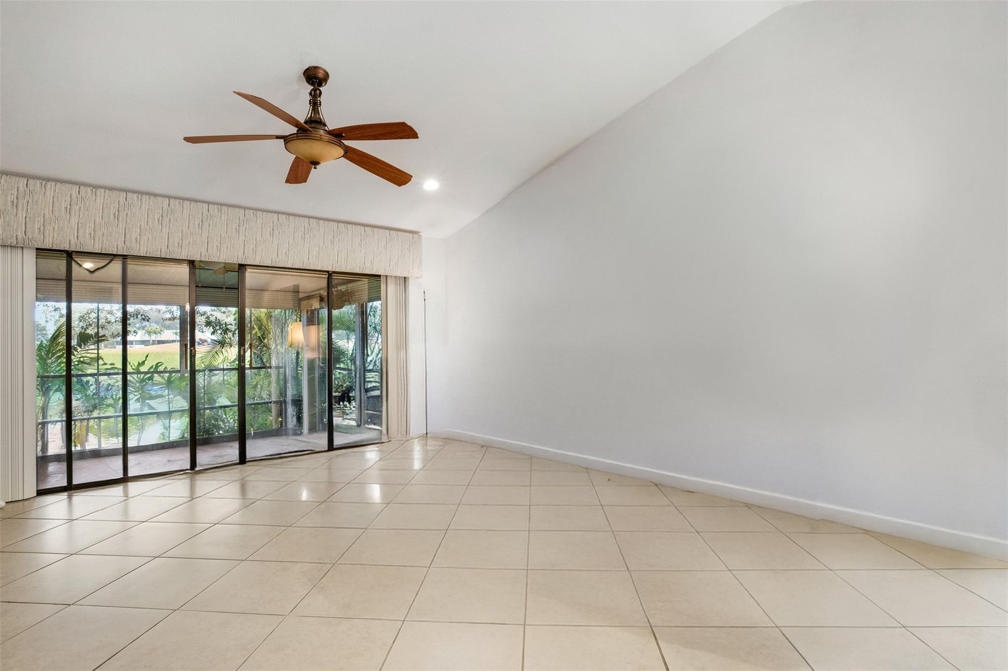Laurel Dr, Weston, FL 33326