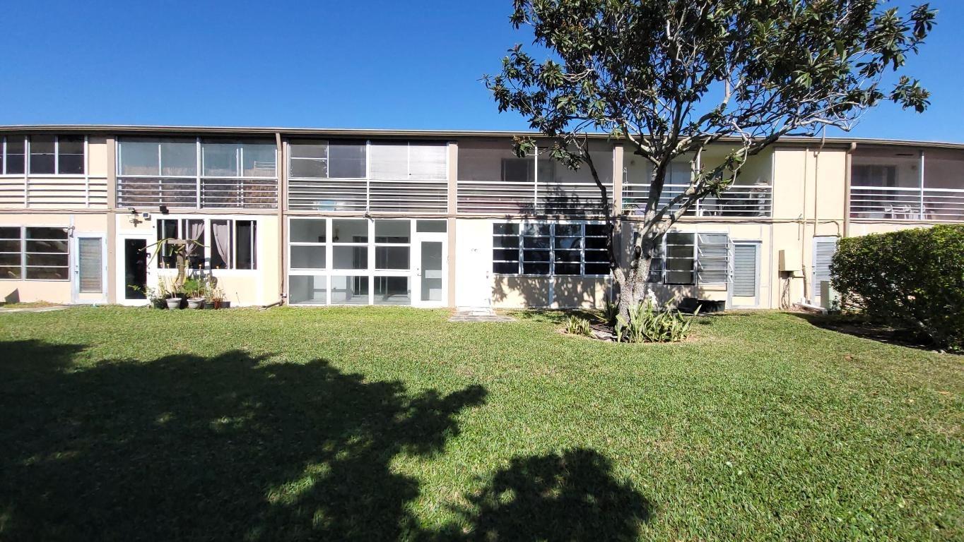 Kingswood B, West Palm Beach, FL 33417