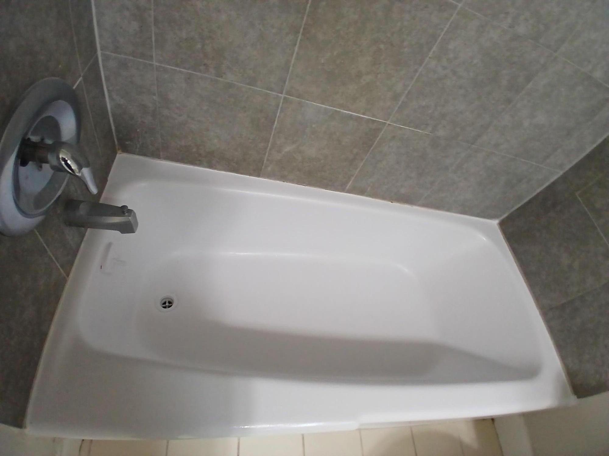 E Sample Rd, Pompano Beach, FL 33064