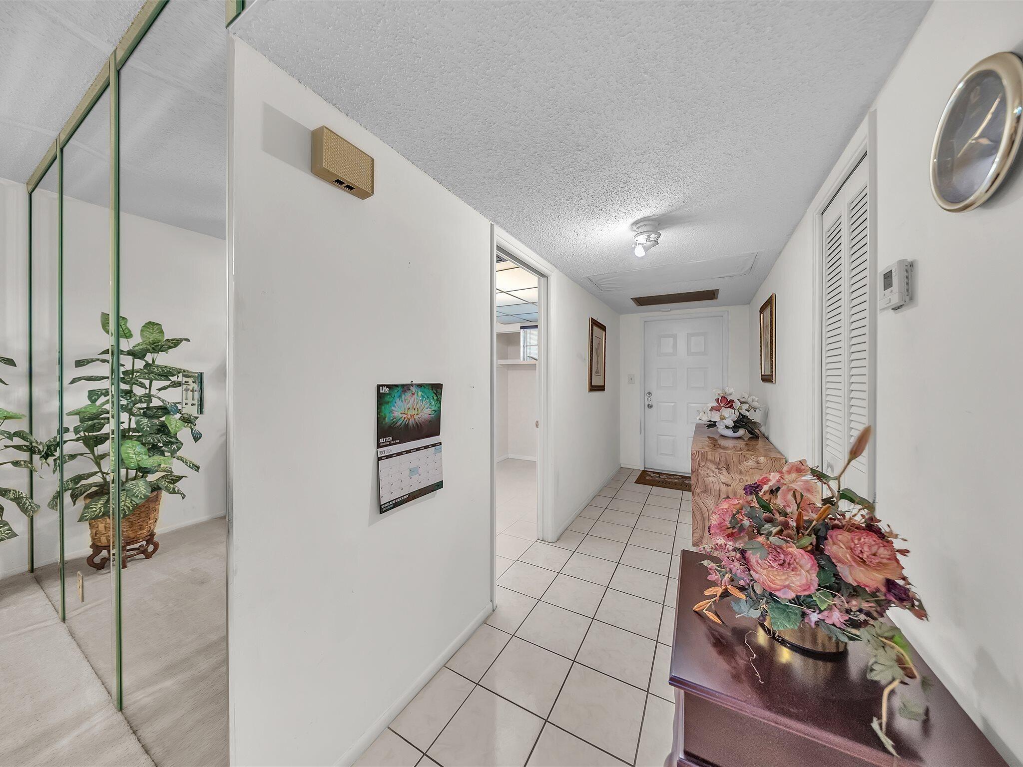 W Palm Aire Dr, Pompano Beach, FL 33069
