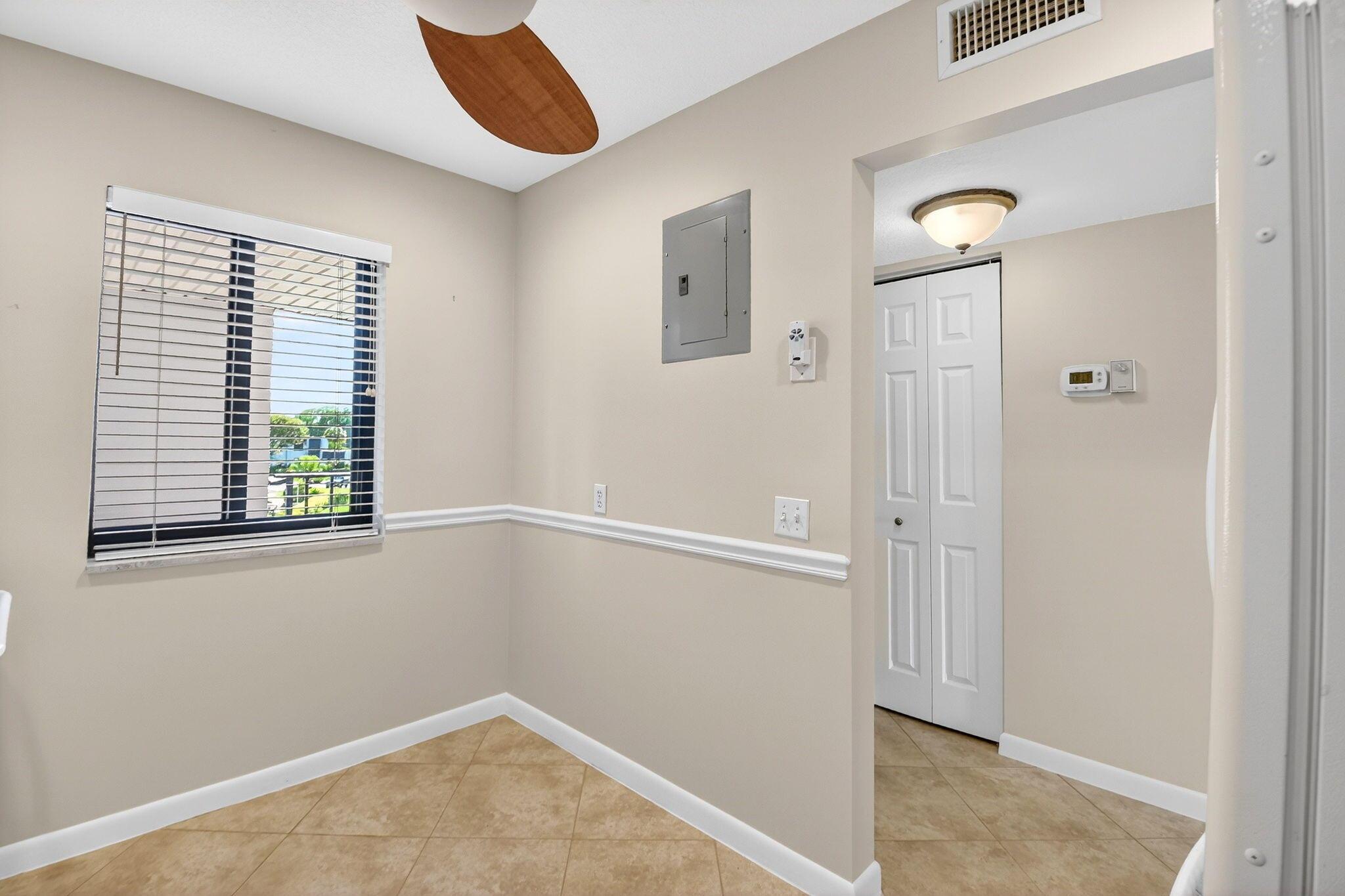 Deste Ct, Lake Worth, FL 33467