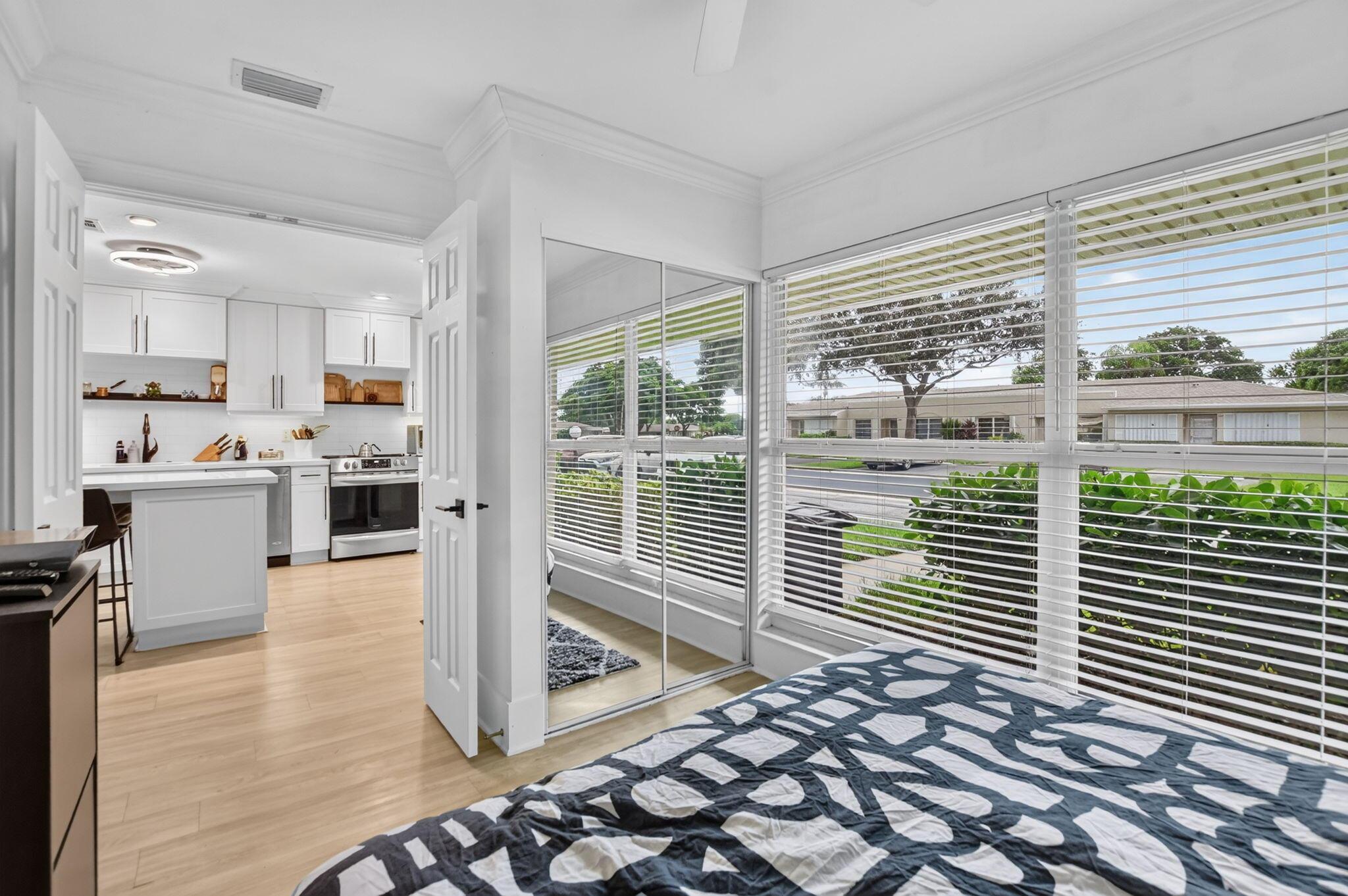 Warwick Dr, Boca Raton, FL 33433