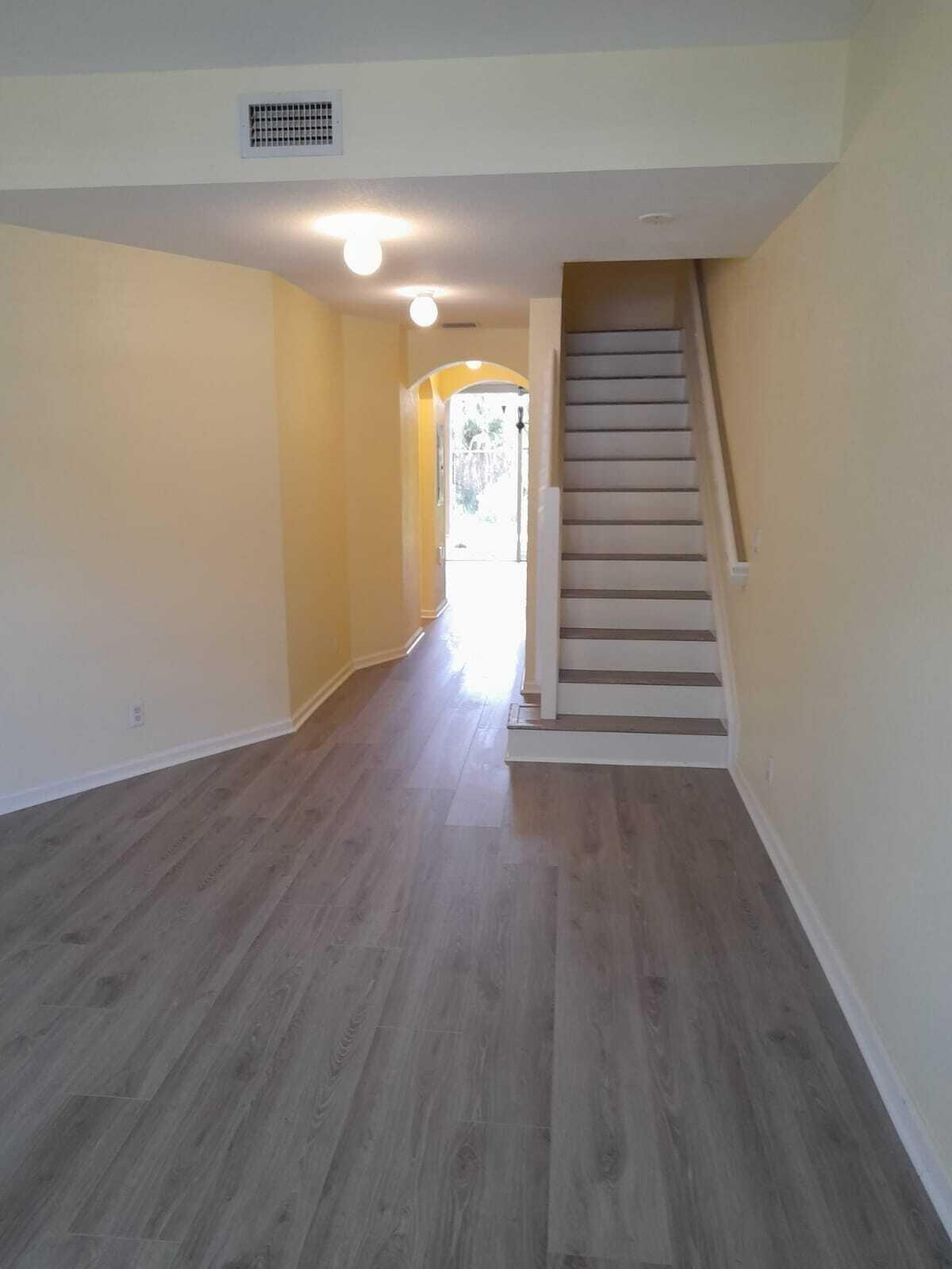 Hidden Hills Rd, West Palm Beach, FL 33411