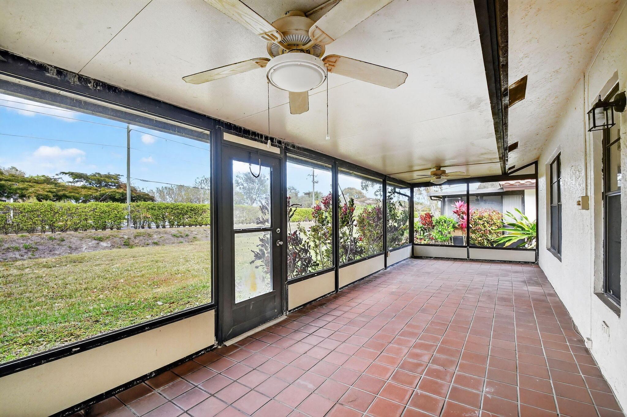 Palm Springs Ln, Boynton Beach, FL 33437