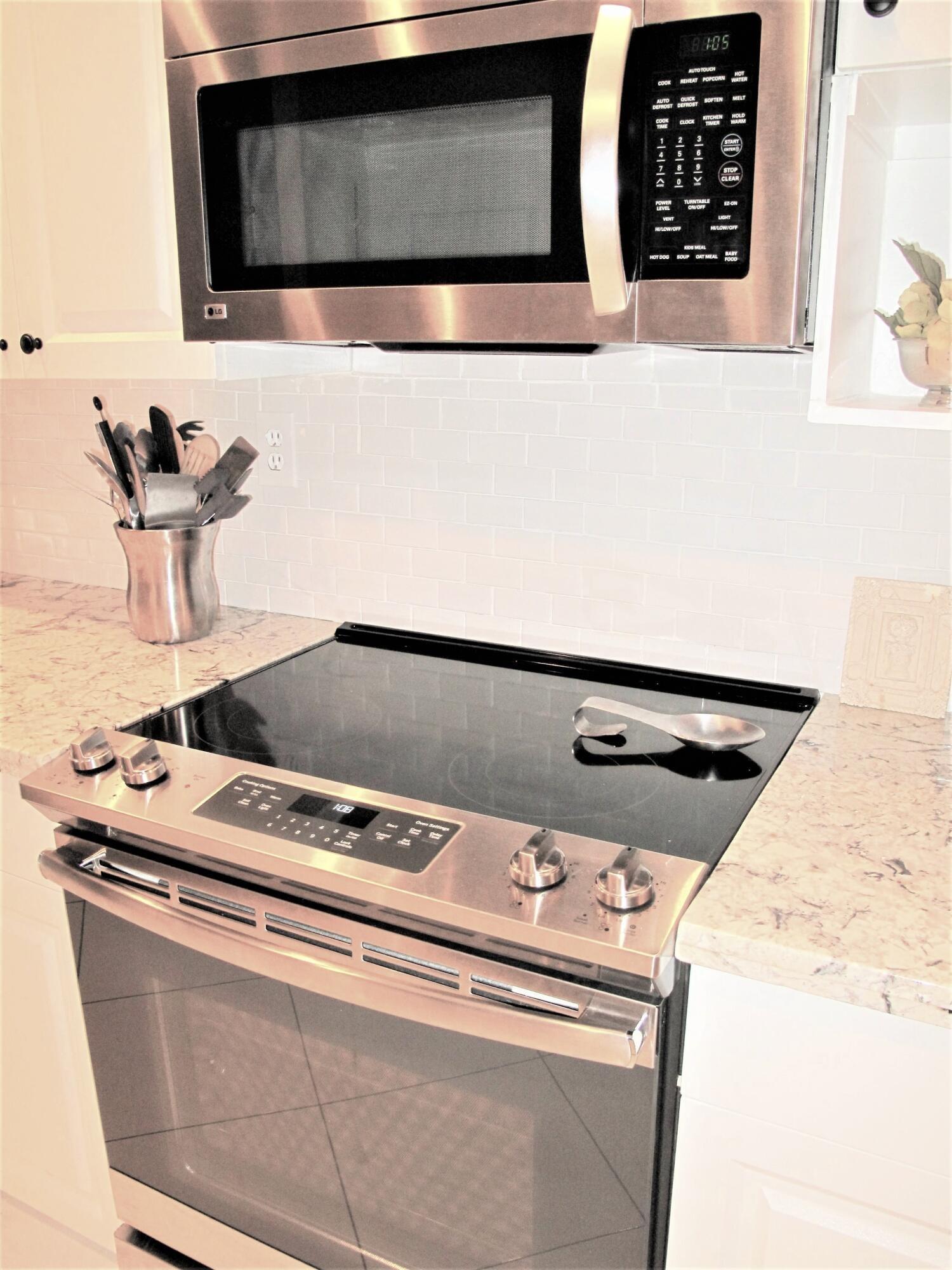 Nesting Way, Delray Beach, FL 33484