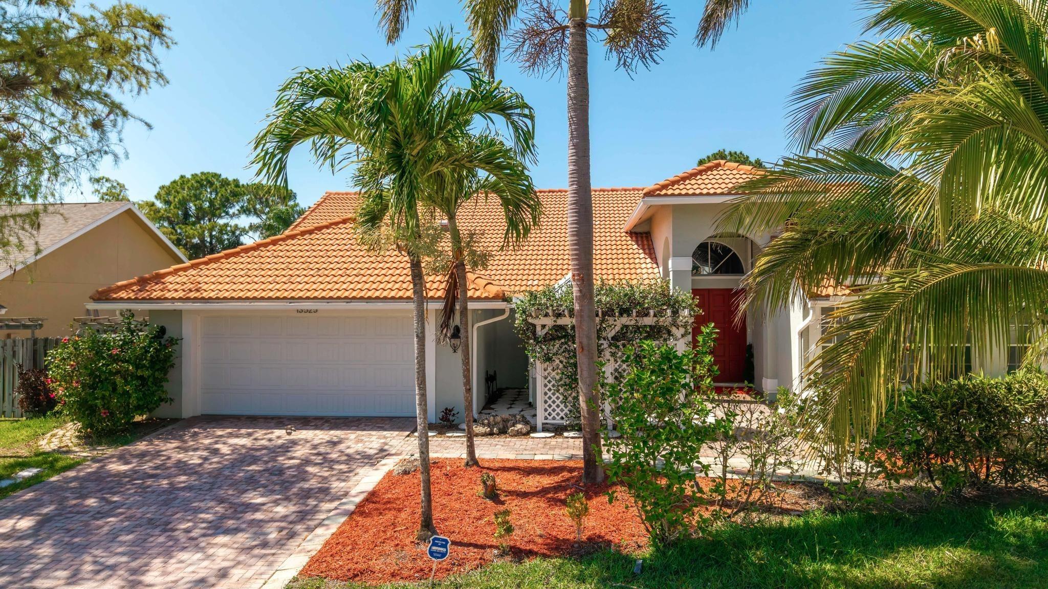 Brixham St, Wellington, FL 33414