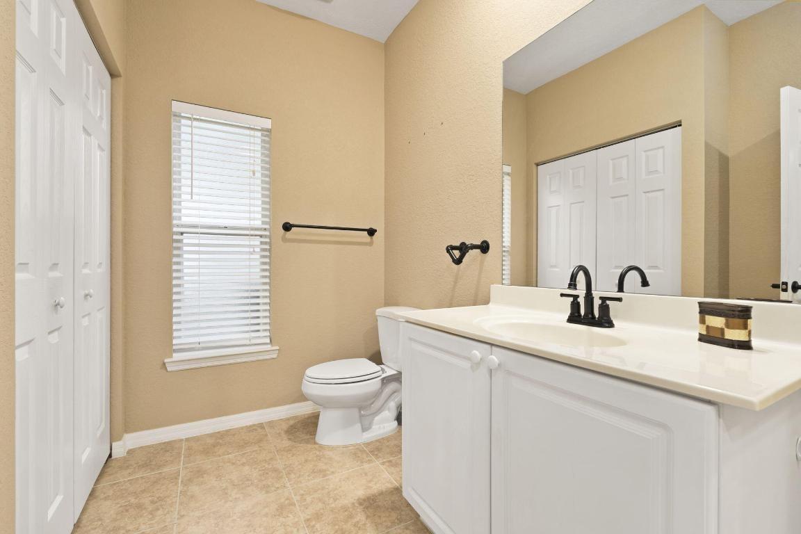 S Dovetail Dr, Fort Pierce, FL 34982