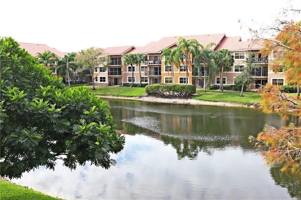 Wiles Rd, Coral Springs, FL 33067