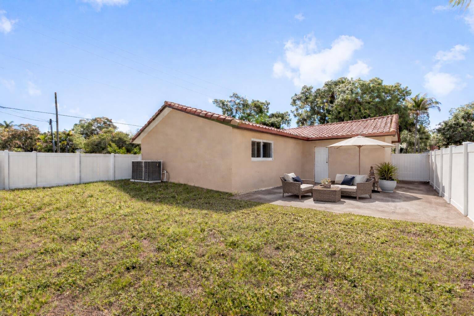 Sw 15th Ave, Fort Lauderdale, FL 33312