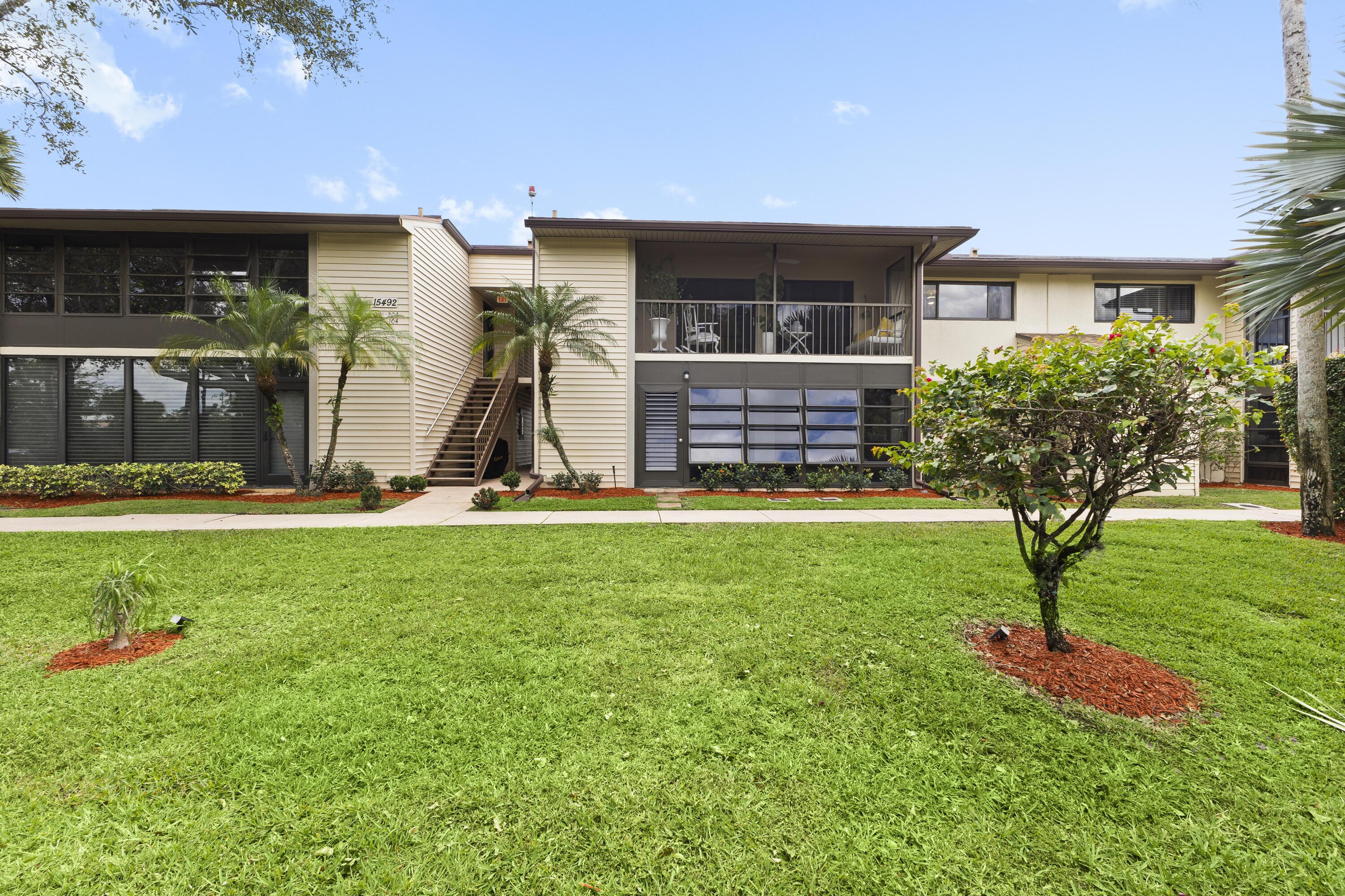 Lakes Of Delray Blvd, Delray Beach, FL 33484
