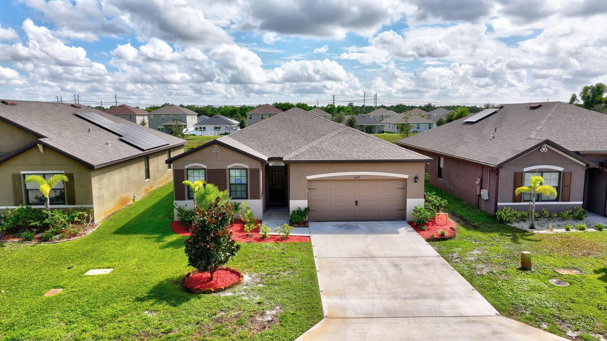Nw Regent St, Port Saint Lucie, FL 34983