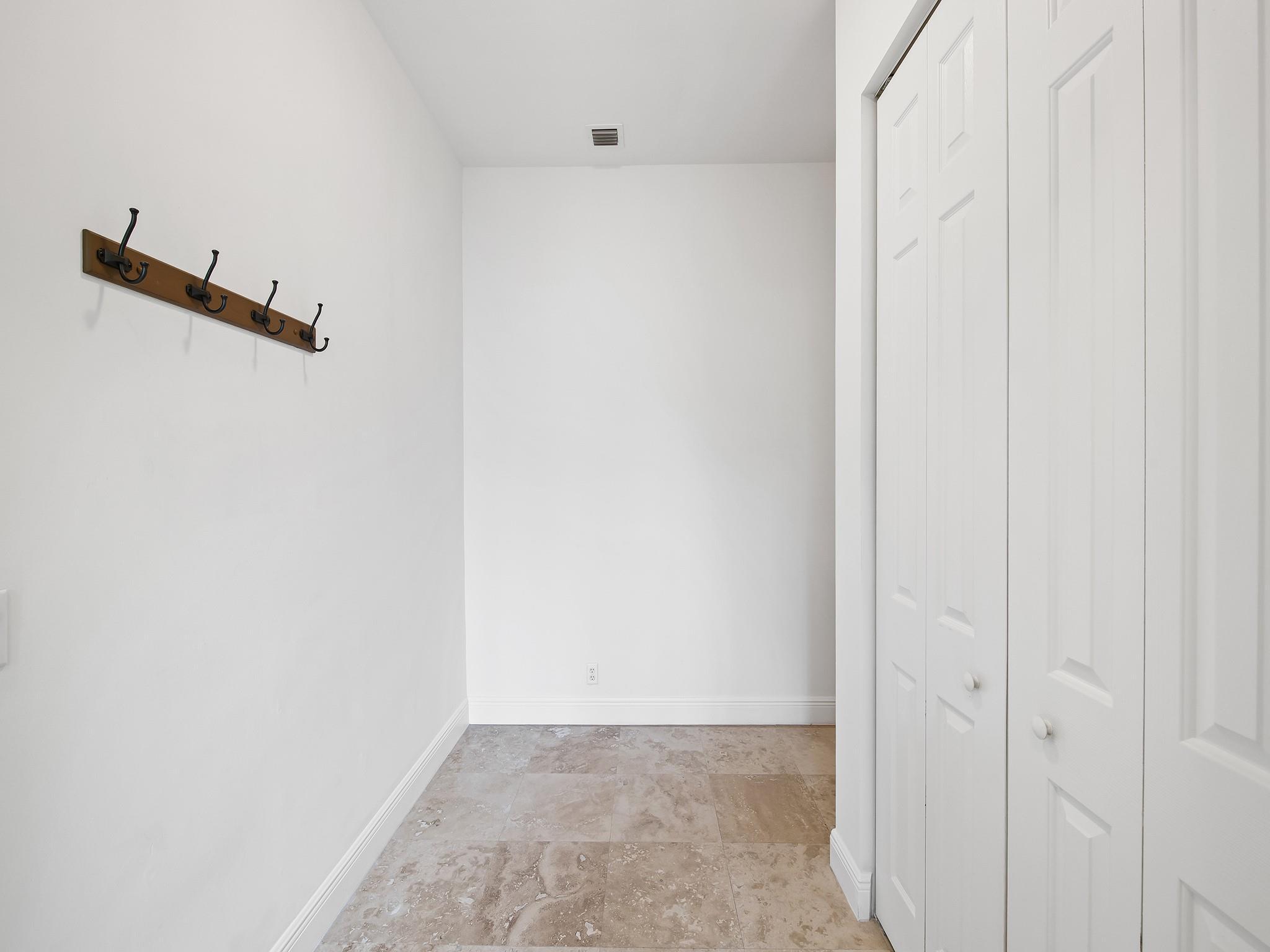 Ne 14th Ave, Fort Lauderdale, FL 33304