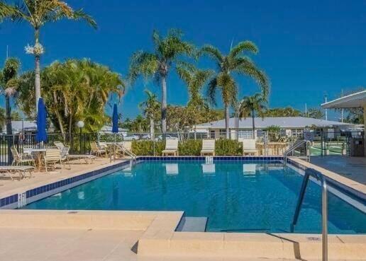Bayview Ave, Boynton Beach, FL 33435