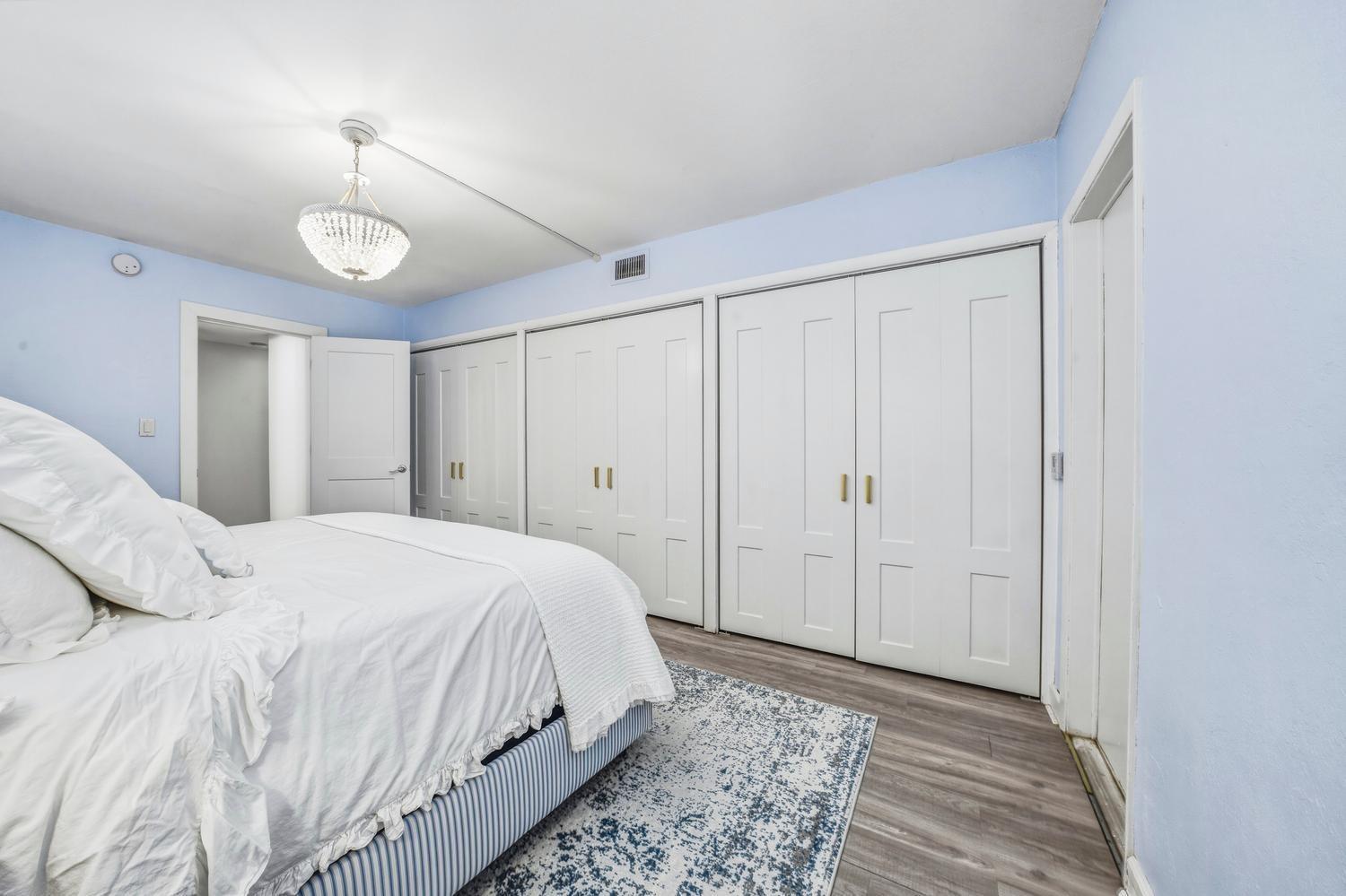 Isle Of Venice Dr, Fort Lauderdale, FL 33301