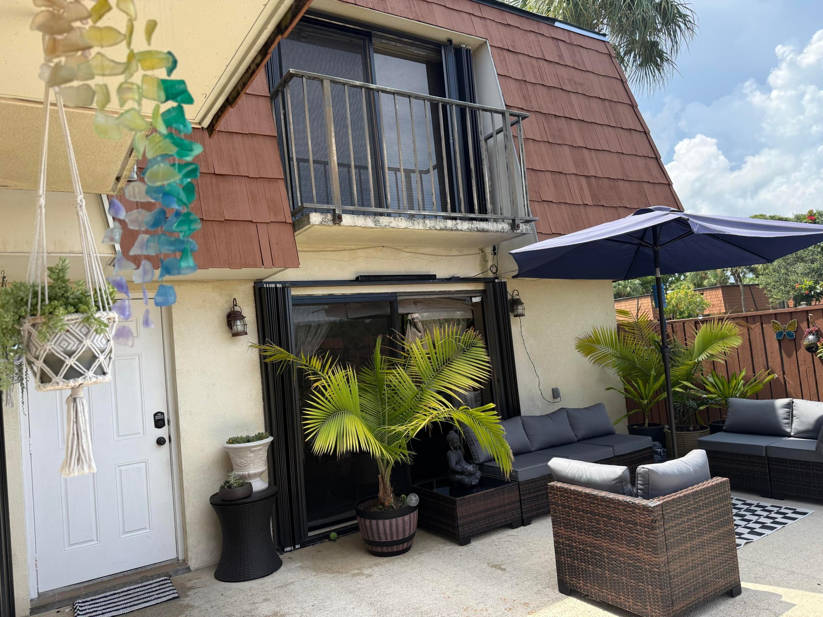 Buttonwood Ln, Boynton Beach, FL 33436