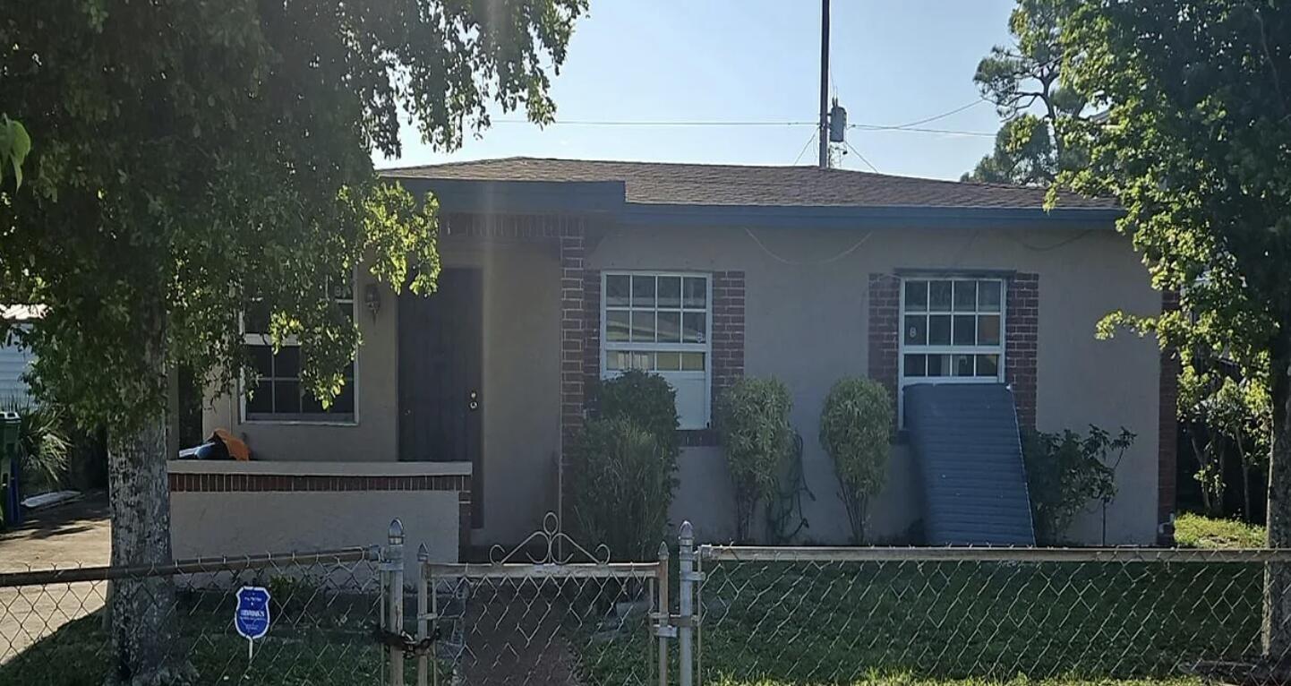 Nw 30th Ave, Fort Lauderdale, FL 33311