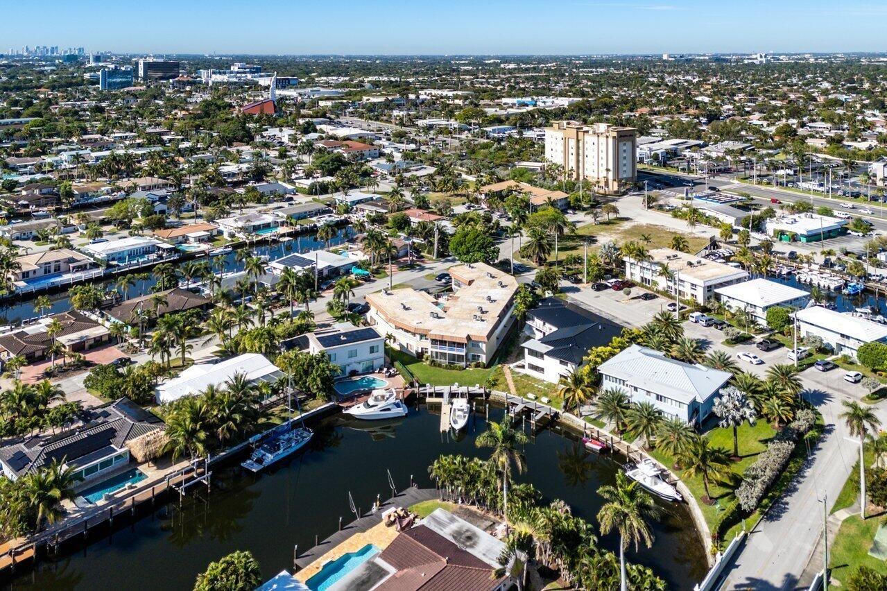 Se 9th St, Pompano Beach, FL 33062