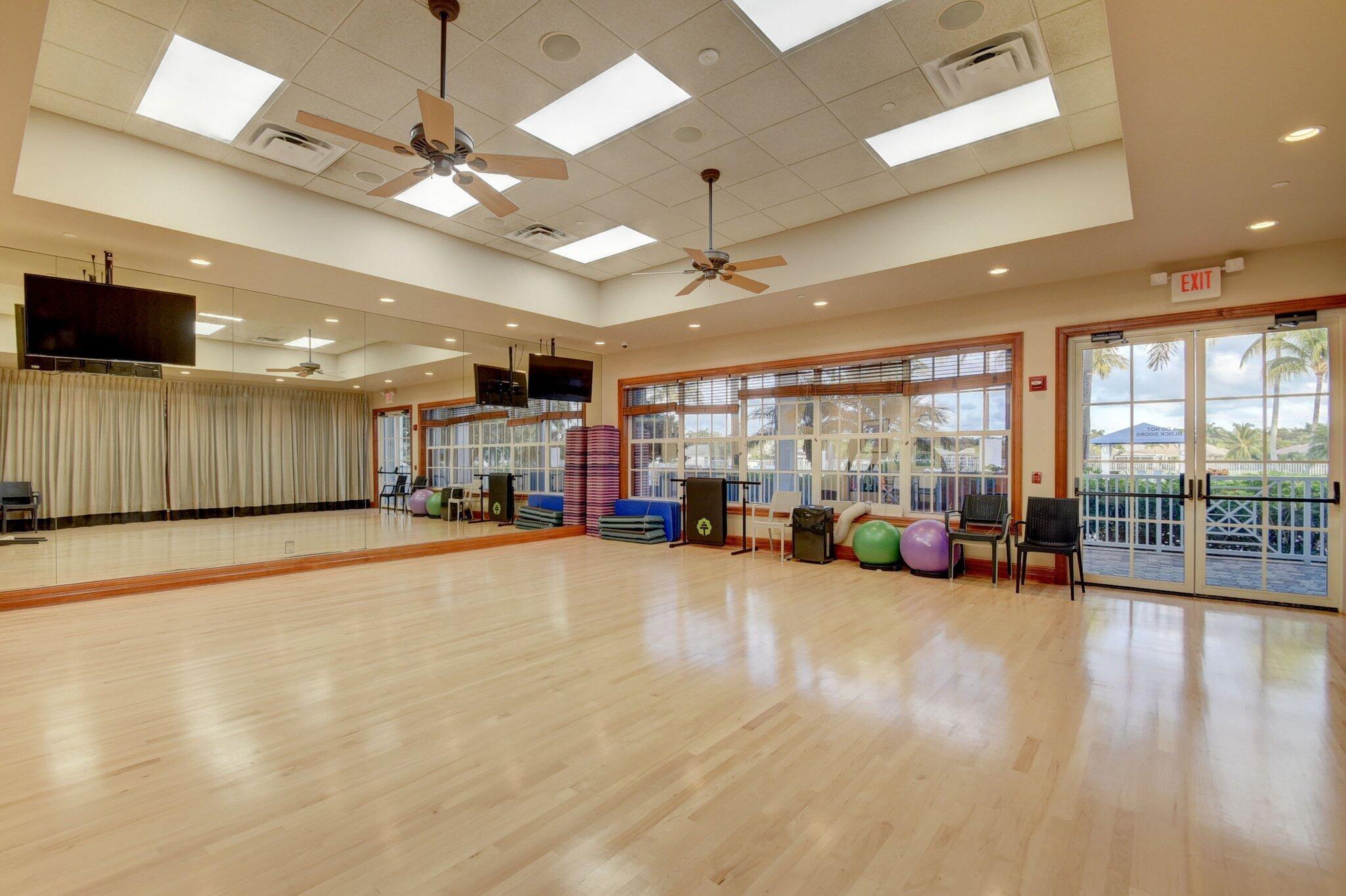 Windjammer Way, West Palm Beach, FL 33411