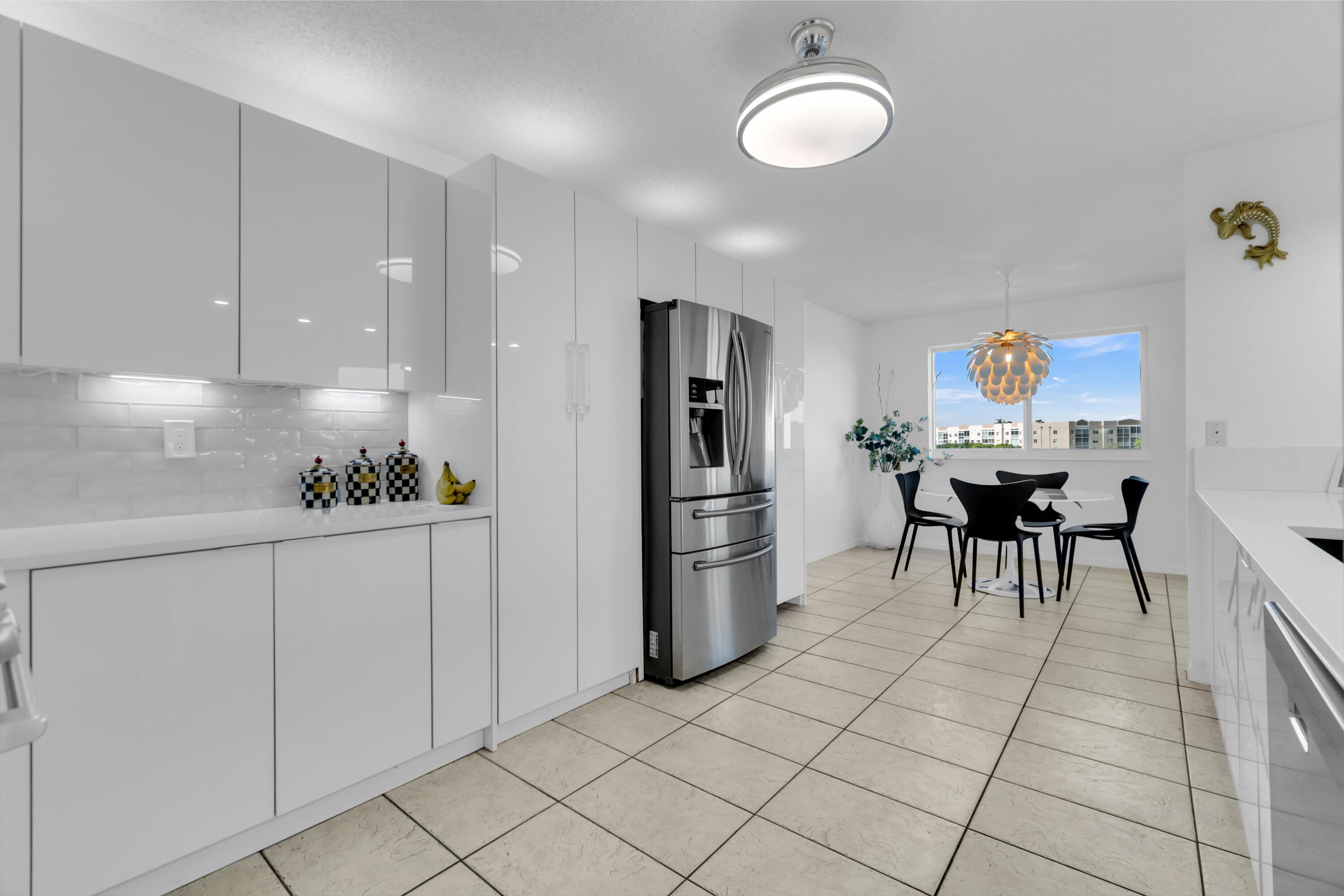 Granville Dr, Tamarac, FL 33321