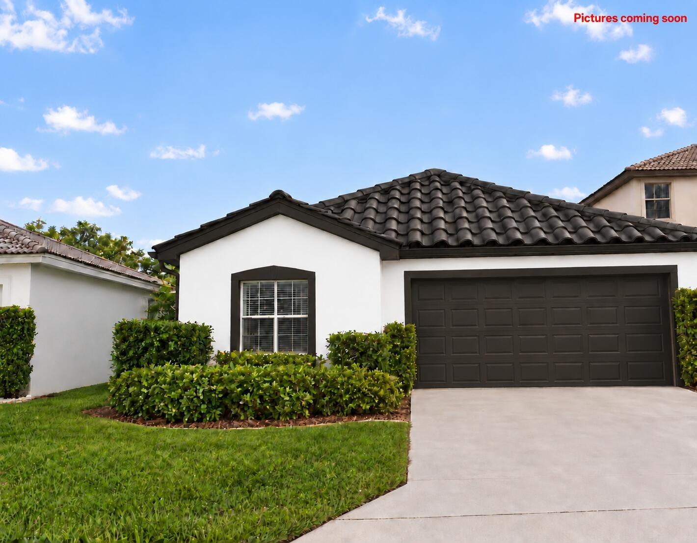 Chesapeake Cir, Boynton Beach, FL 33436