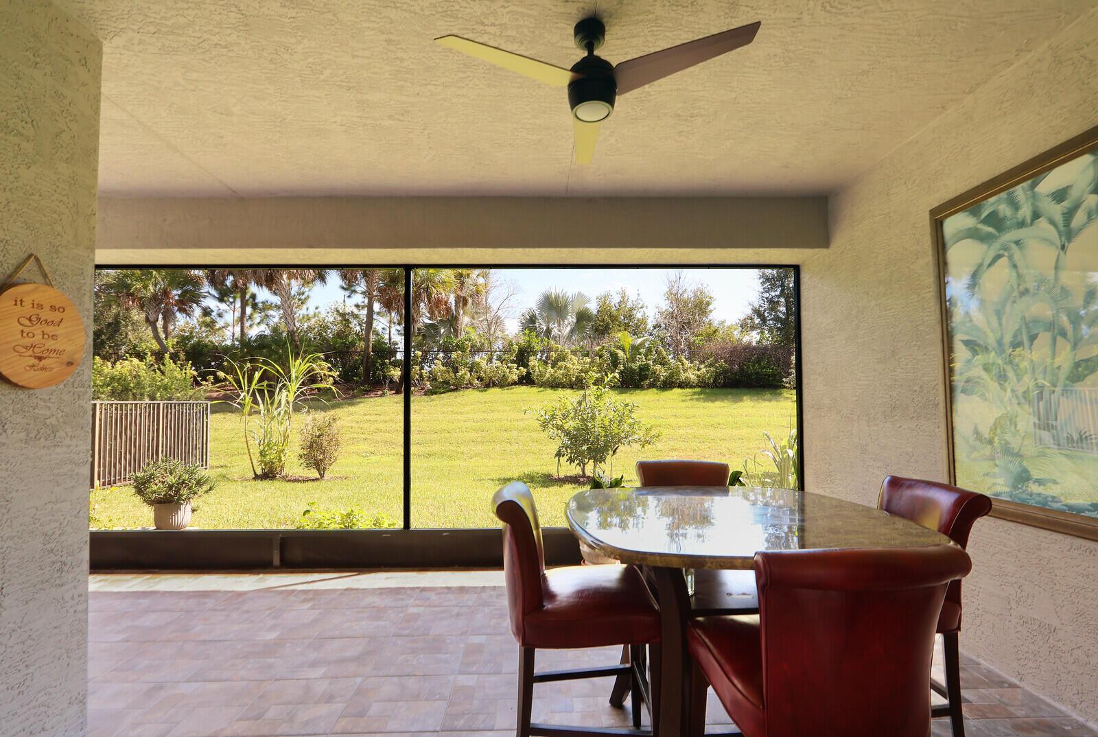 Sw Seahorse Springs Ter, Port Saint Lucie, FL 34987