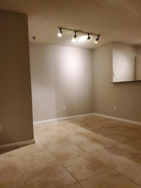 Crystal Way, Delray Beach, FL 33444
