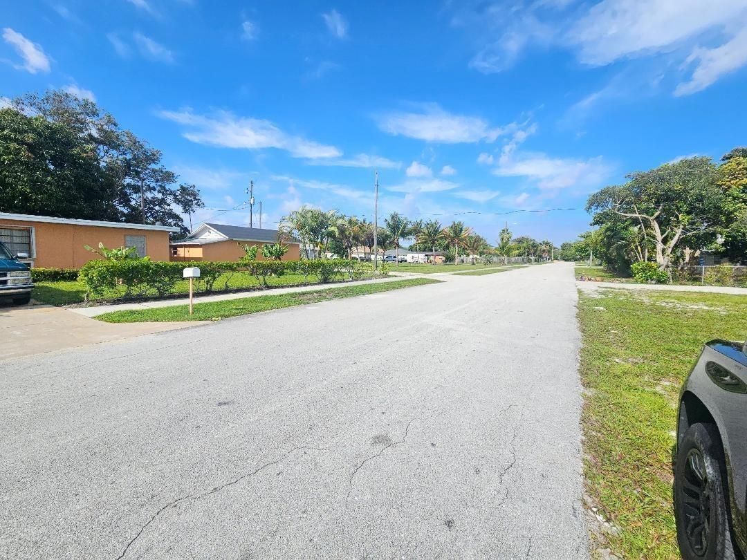 Nw 1st St, Delray Beach, FL 33444
