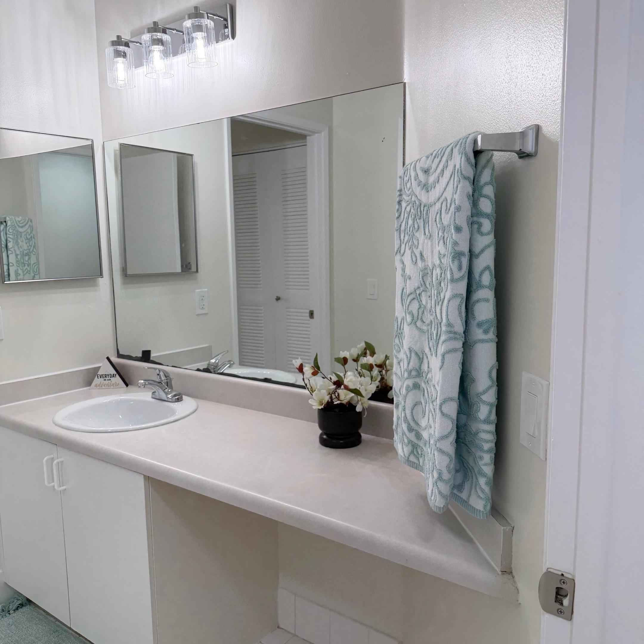 Sw 39th St, Davie, FL 33314