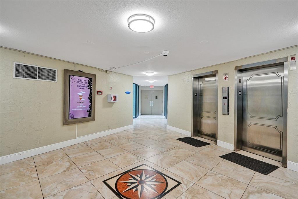 Inverrary Blvd, Lauderhill, FL 33319