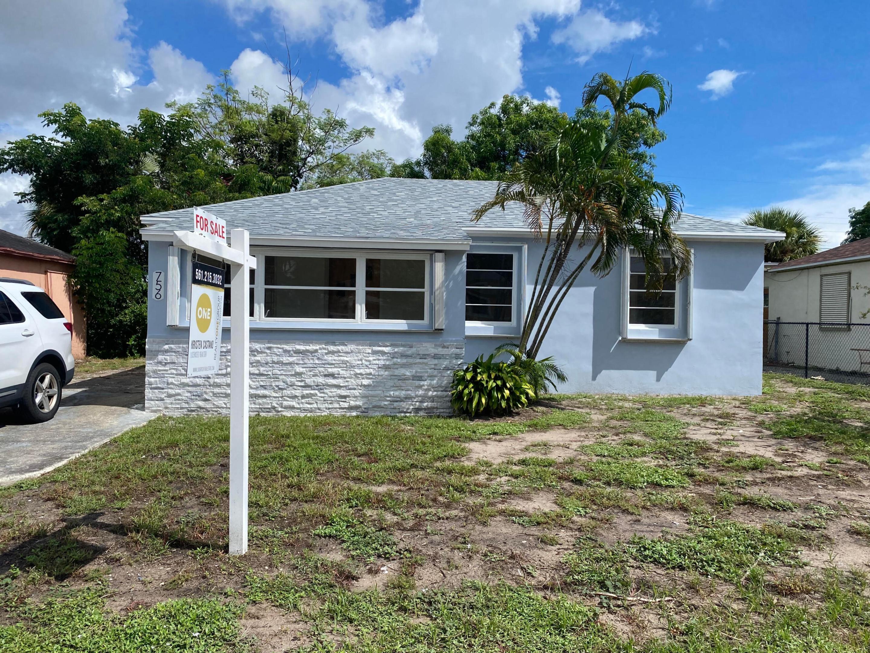 W 1st St, Riviera Beach, FL 33404