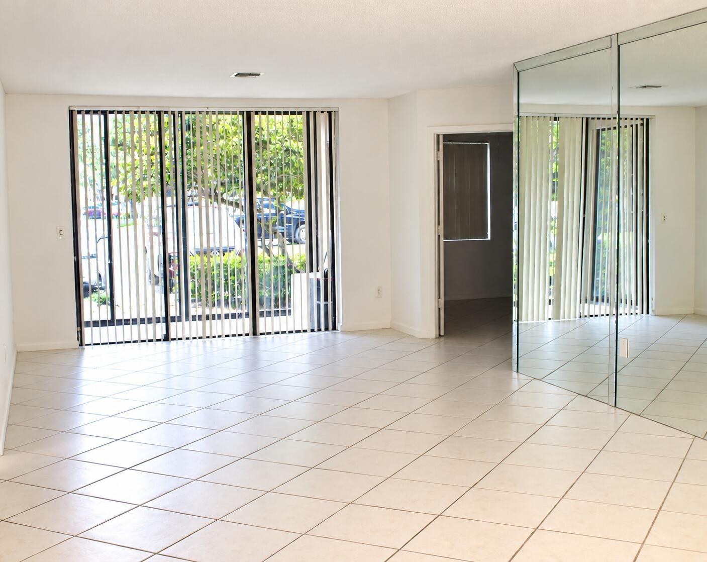 Nw 30th St, Coconut Creek, FL 33066