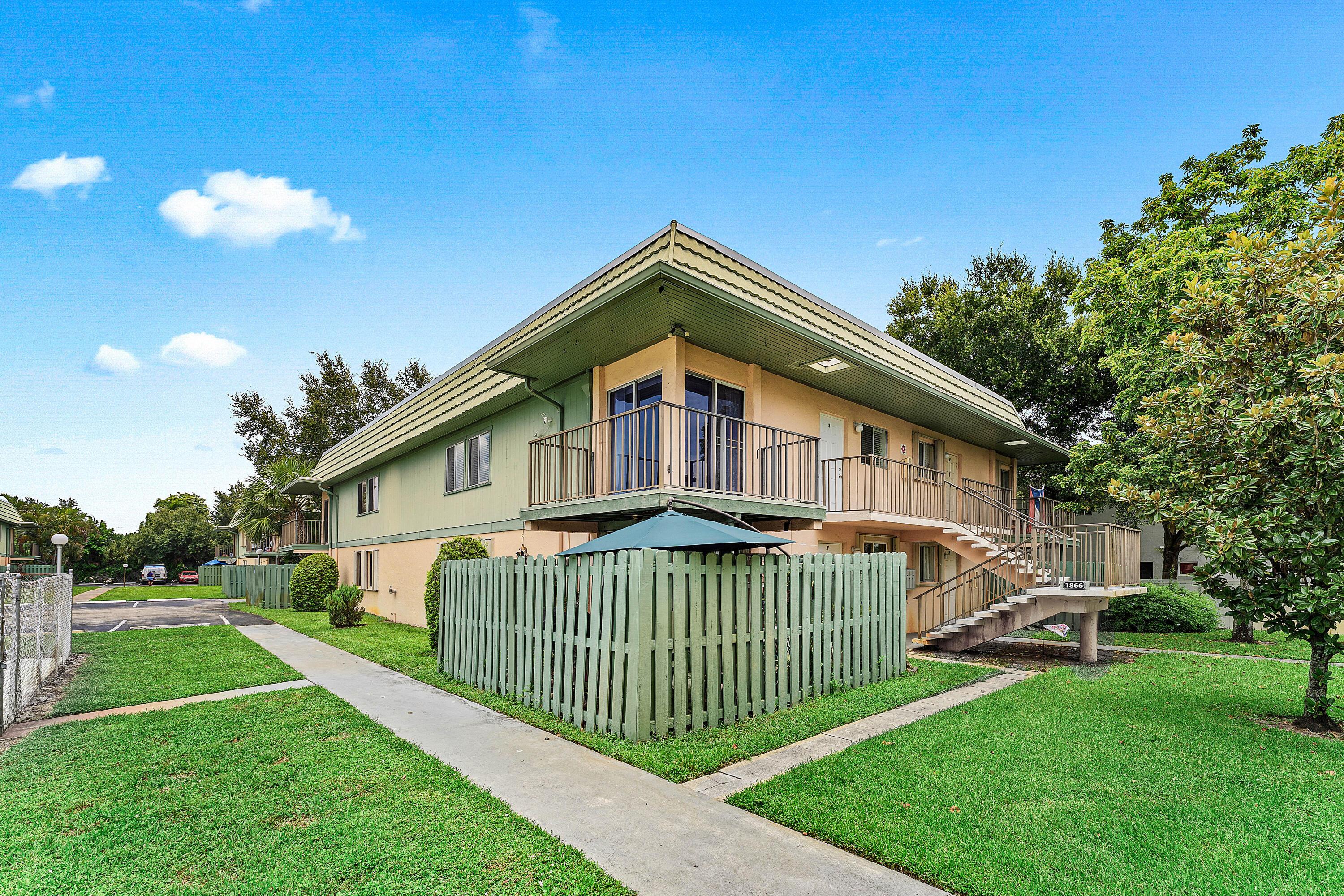 Fairview Villas Dr, West Palm Beach, FL 33406